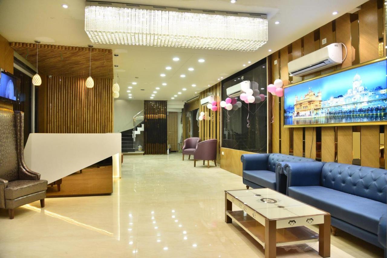 Hotel Oscar أمريتسار المظهر الخارجي الصورة